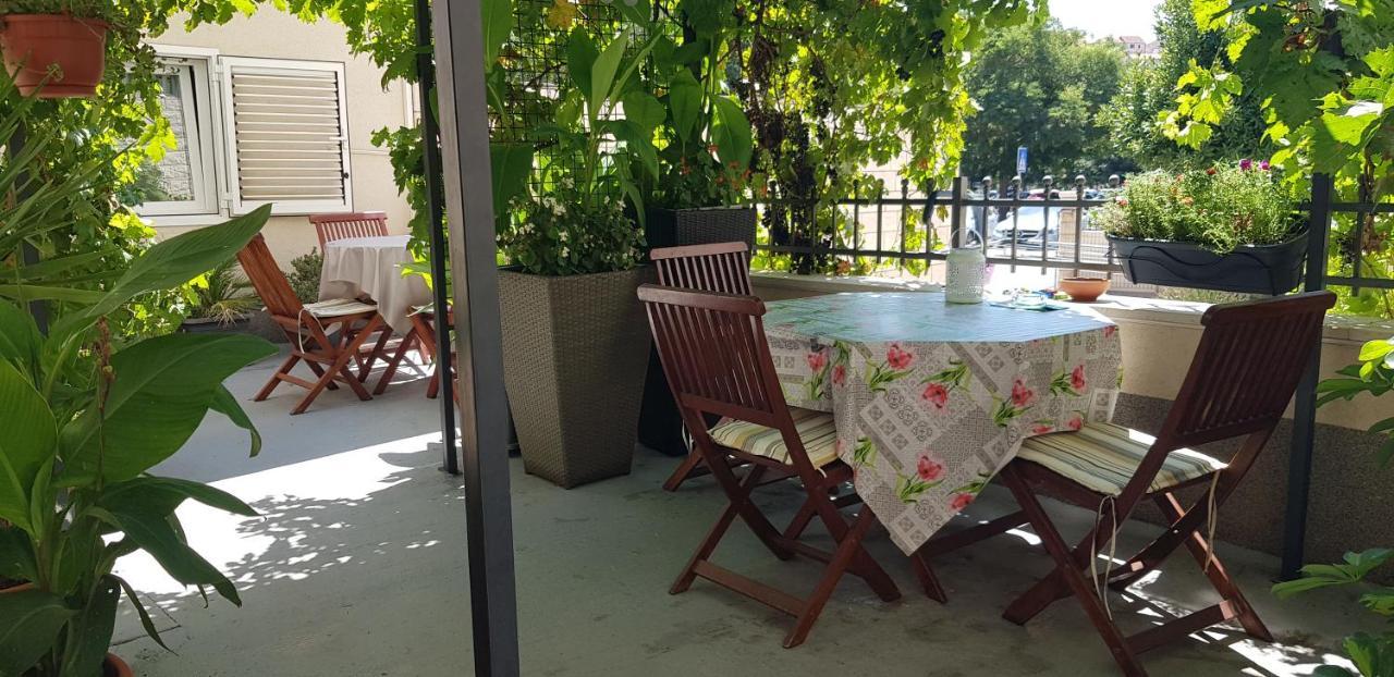 Dalia House Apartment Hvar Town