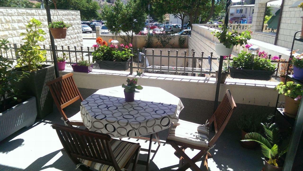 Dalia House Apartment Hvar Town